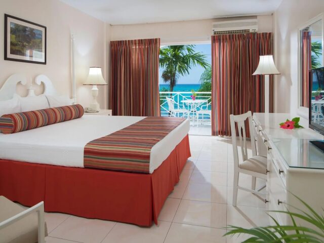 Sea Garden Beach Resort photo 2