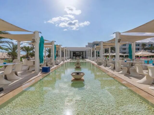 Radisson Blu Palace Resort photo 3