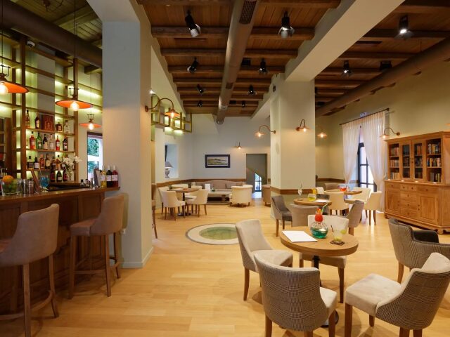 Ionia Suites photo 3