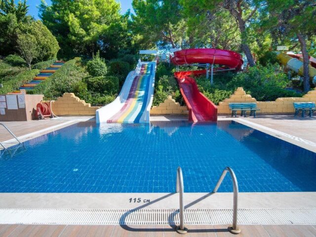 A Good Life Utopia Family Resort photo 3
