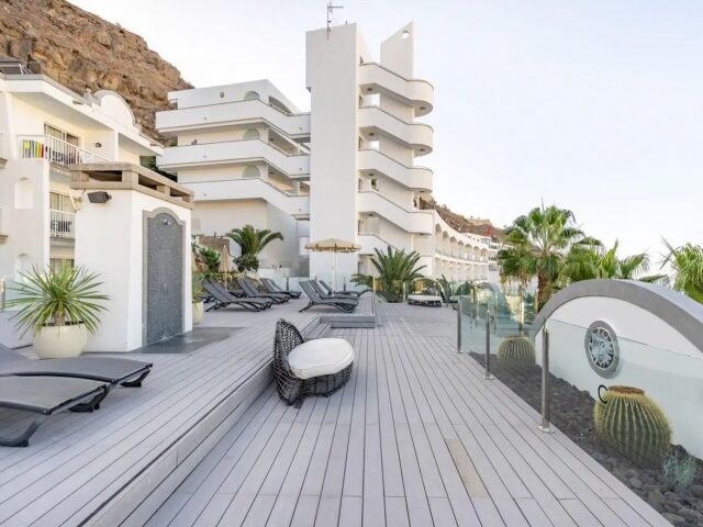 Altair Suites photo 2