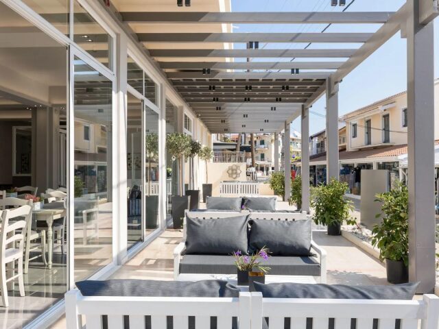 Melina Oasis Boutique photo 1