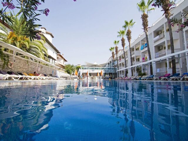 Mirage World photo 3