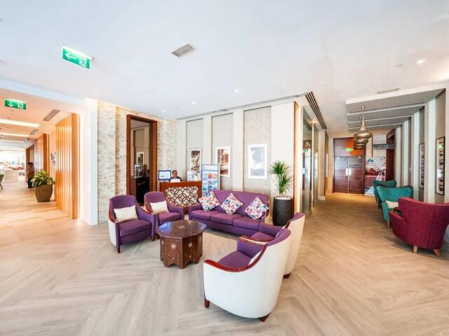Hilton Garden Inn Dubai Jumeirah photo 1