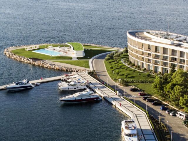 D-Resort