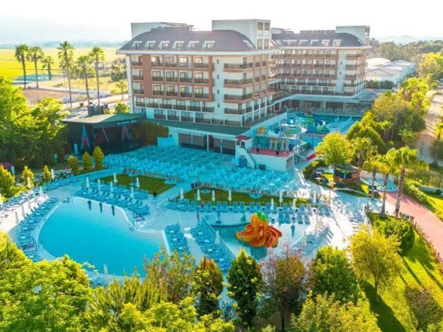 Glamour Resort & Spa photo 0