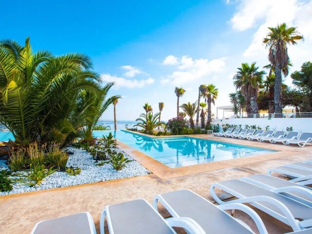 Salini Resort photo 1