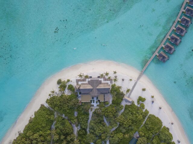 Furaveri Island Resort