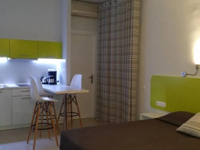 Blue Horizon Apartments photo 1