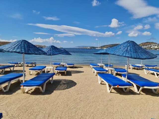 Nagi Beach photo 1
