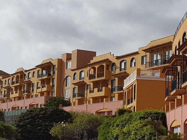 Las Olas photo 1