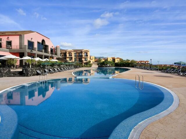 Las Olas photo 0