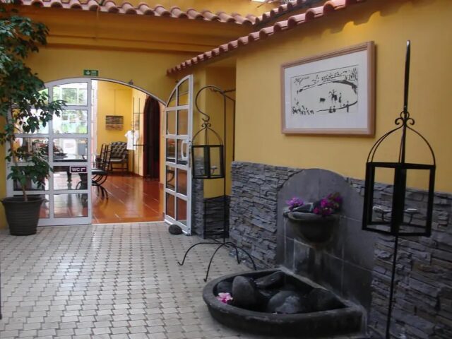Inn & Art Gallery photo 1
