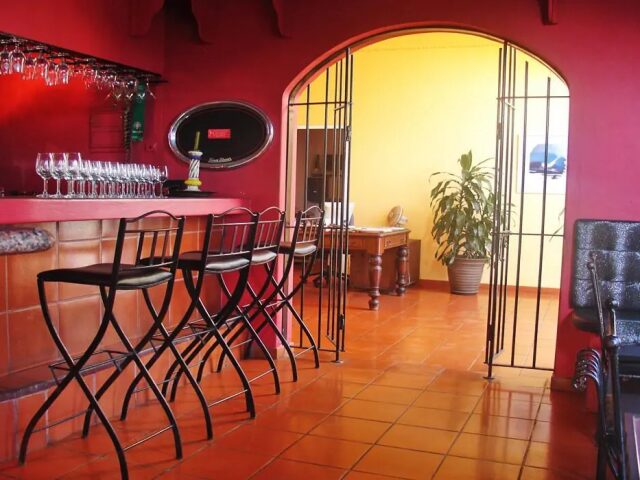 Inn & Art Gallery photo 3