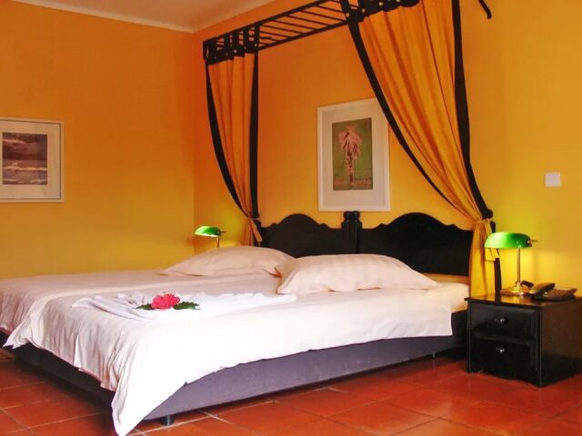 Inn & Art Gallery photo 0