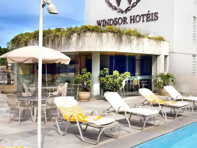 Windsor Plaza photo 2