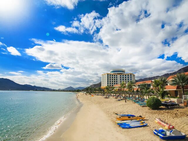 Oceanic Khorfakkan Resort & Spa photo 2
