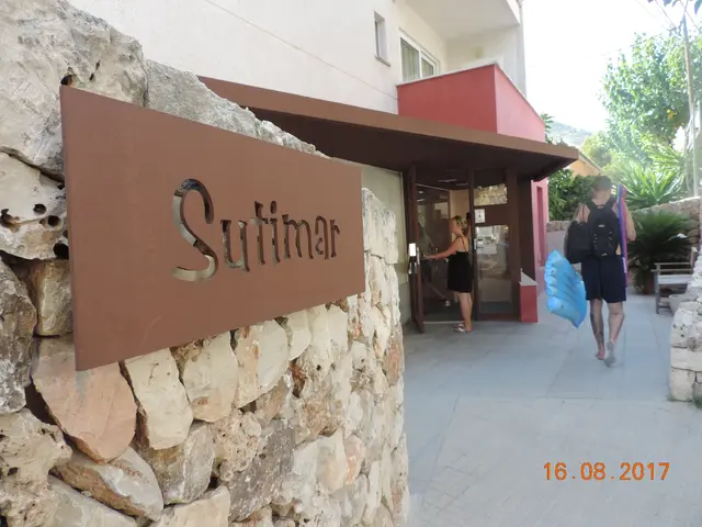 Hostal Residencia Sutimar