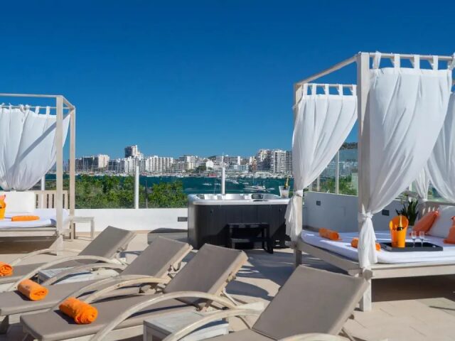 Thb Ocean Beach photo 3