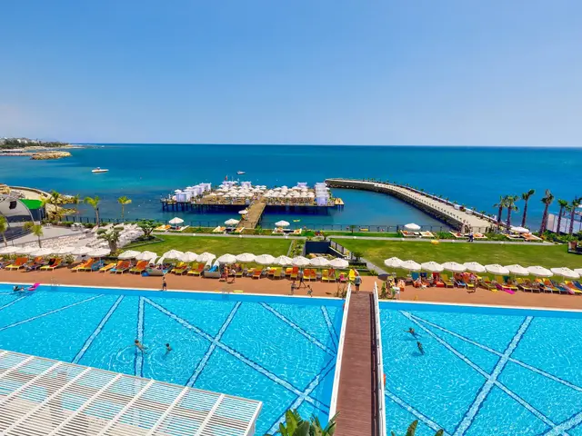 Mary Alanya photo 1