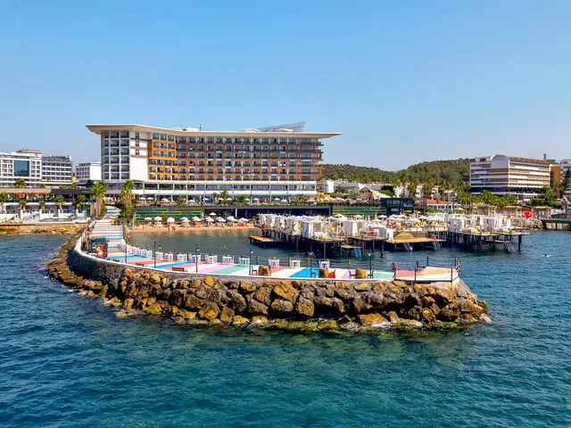 Mary Alanya photo 3