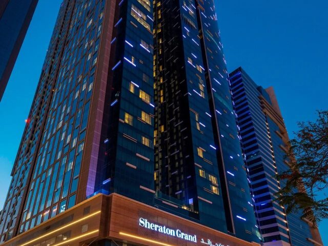 Sheraton Grand Hotel Dubai photo 1