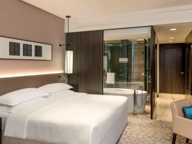 Sheraton Grand Hotel Dubai photo 3