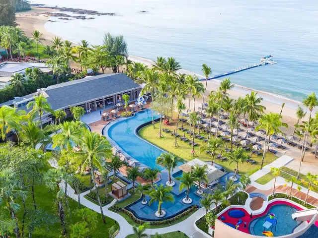 La Flora Resort & Spa photo 1