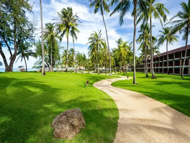 Katathani Phuket Beach Resort photo 0