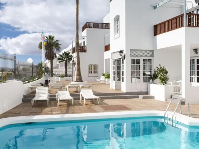 Vista Mar Apartments