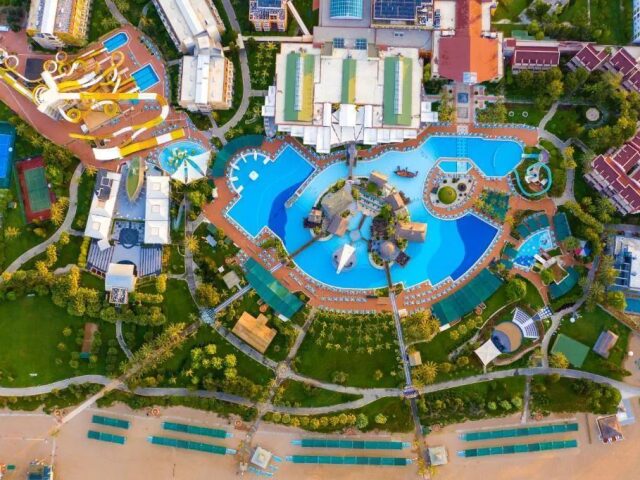 AQI Pegasos World
