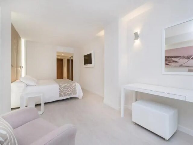 Iberostar Waves Cala Millor photo 2