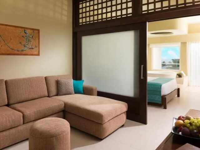 Margaritaville Island Reserve Riviera Cancun photo 3