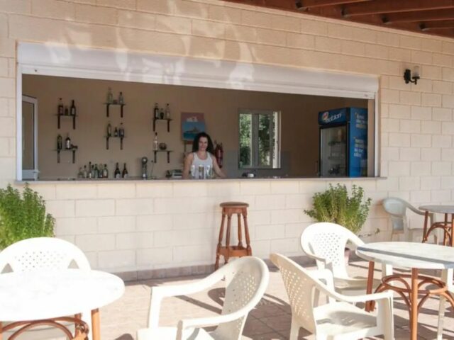 Eleni photo 1