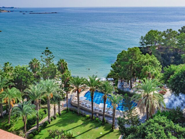 Utopia Beach Club photo 1