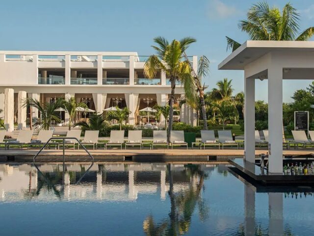 Platinum Yucatan Princess photo 2