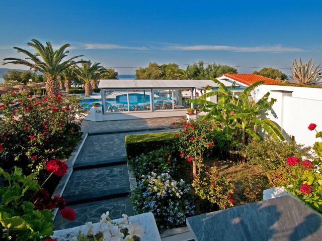 Zefiros Beach photo 2