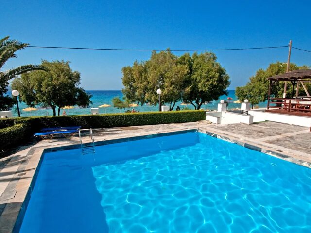 Zefiros Beach photo 1