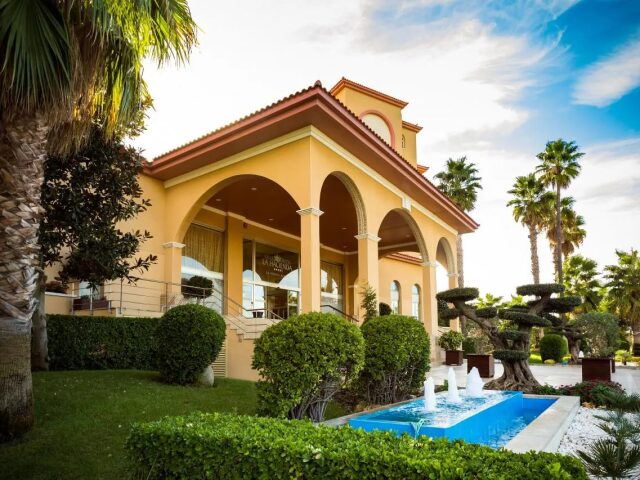 Ohtels La Hacienda photo 2