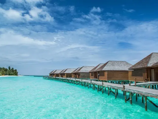 Veligandu Island Resort & Spa photo 2