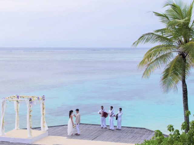 Four Seasons Resort Kuda Huraa photo 1