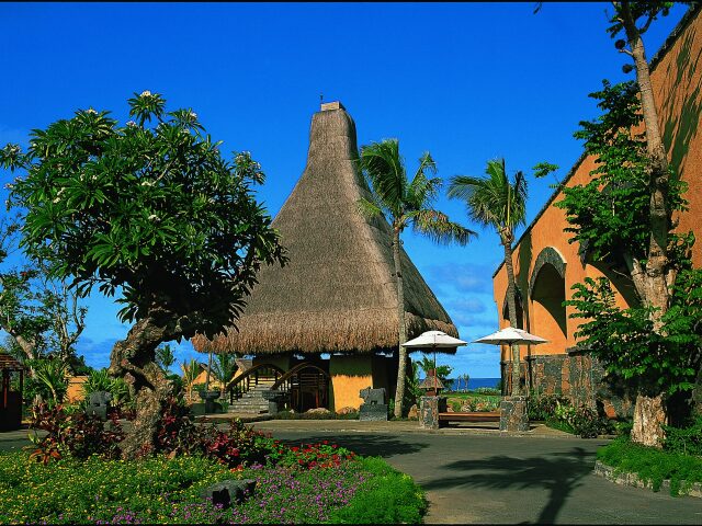 The Oberoi Beach Resort photo 2