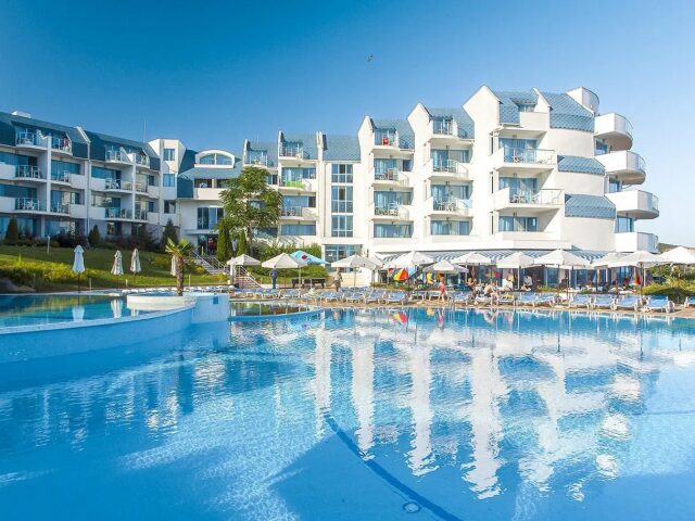Sineva Beach