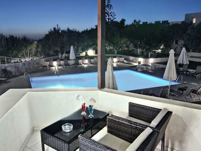 Ourania photo 2