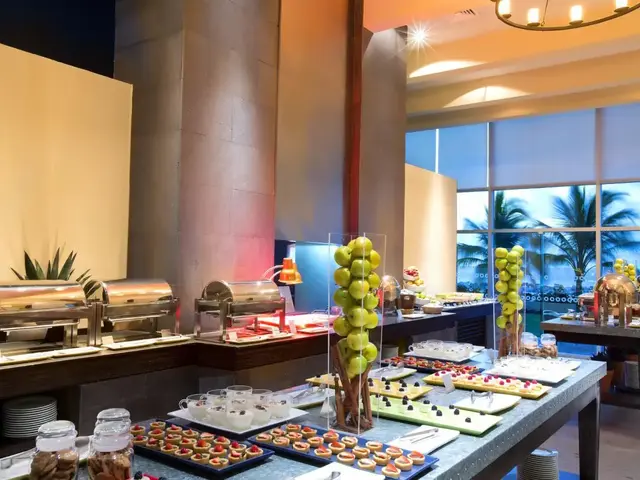 Krystal Altitude Cancun photo 3