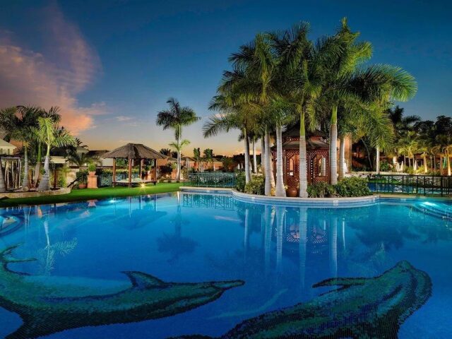Green Garden Resort & Suites photo 3