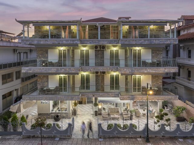 Ouzas Luxury photo 0