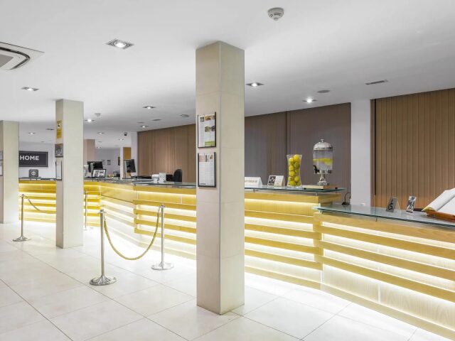 Royal Sunset Beach Club photo 2