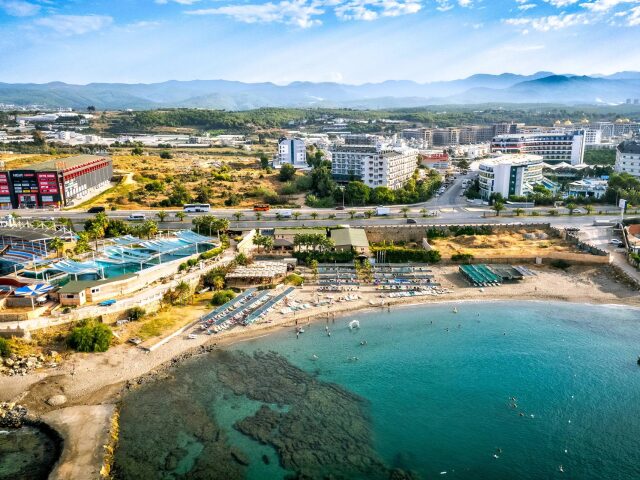 Asrin Beach photo 3