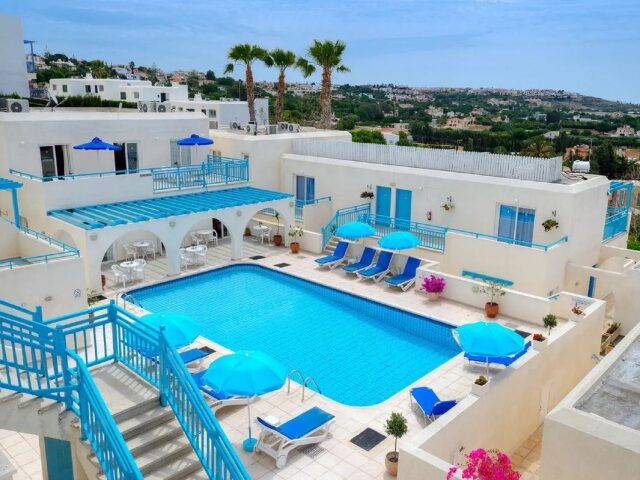 Sunny Hill Apartments